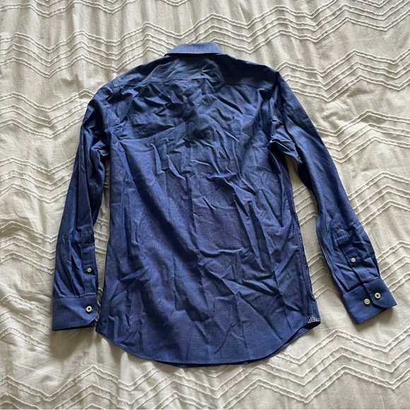 Banana Republic Long Sleeve Button Up Dress Shirt - Picture 3 of 3